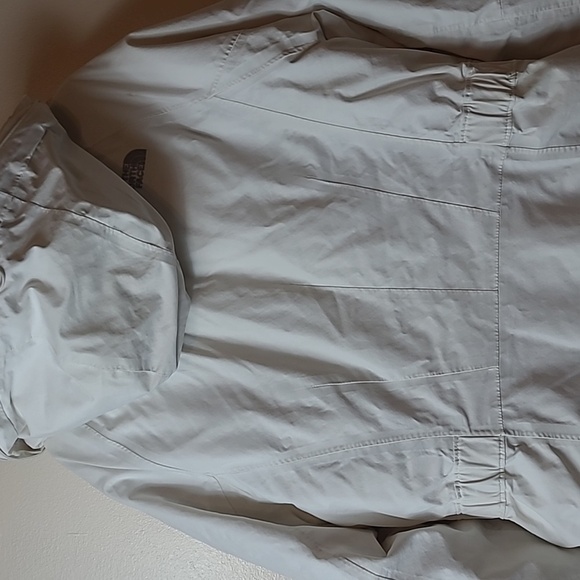The north face cream arctic parka M very good condition except stains - Picture 8 of 13